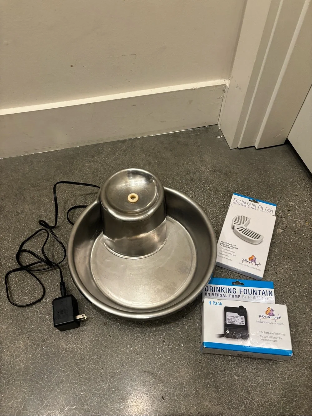 Stainless Steel Pet Drinking Fountain with Pump